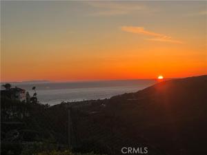 MLS #OC25239224 image #0