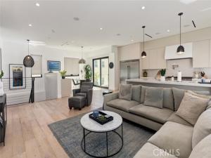 MLS #OC25239458 image #0