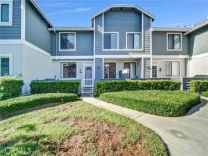 MLS #OC25239517 image #0