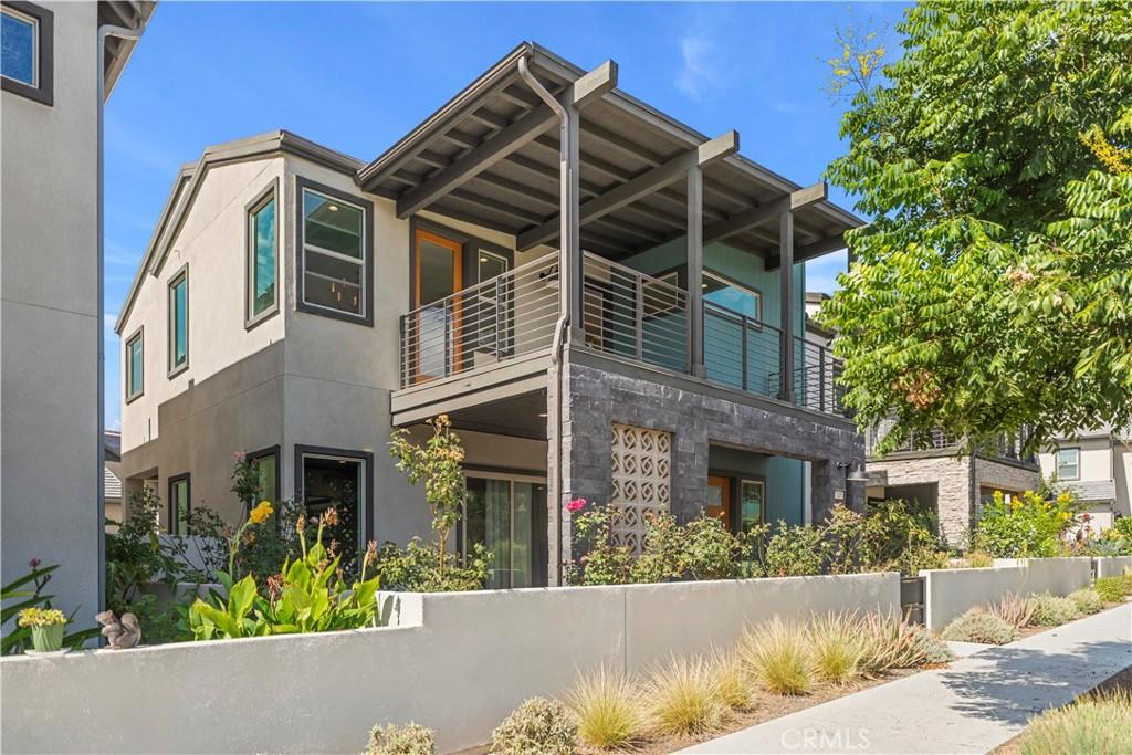 MLS #OC25239538 image #0