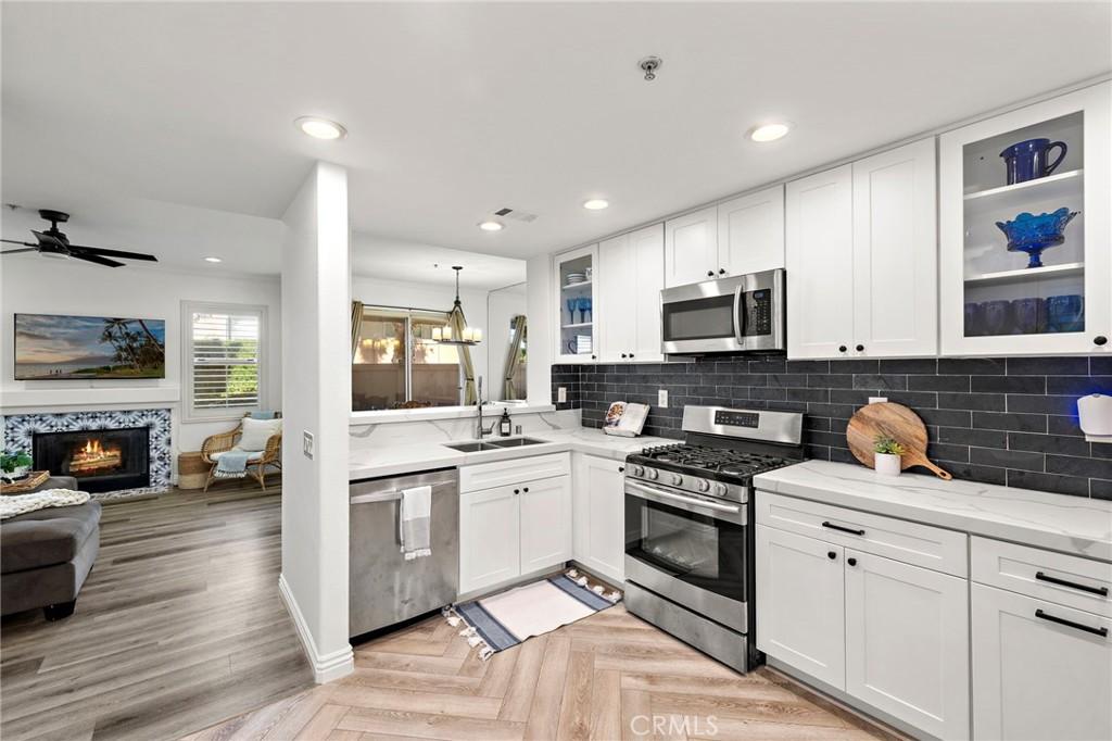 MLS #OC25239561 image #0