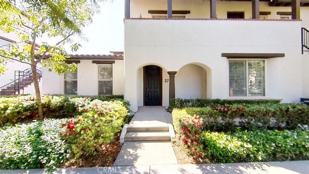 MLS #OC25239972 image #0