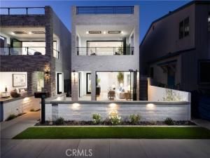 MLS #OC25240030 image #0