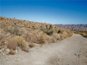 MLS #OC25240142 image #0