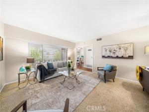 MLS #OC25240166 image #0