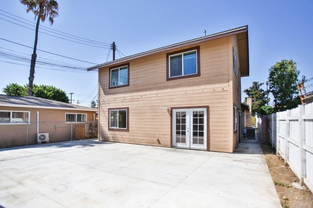 MLS #OC25240456 image #0