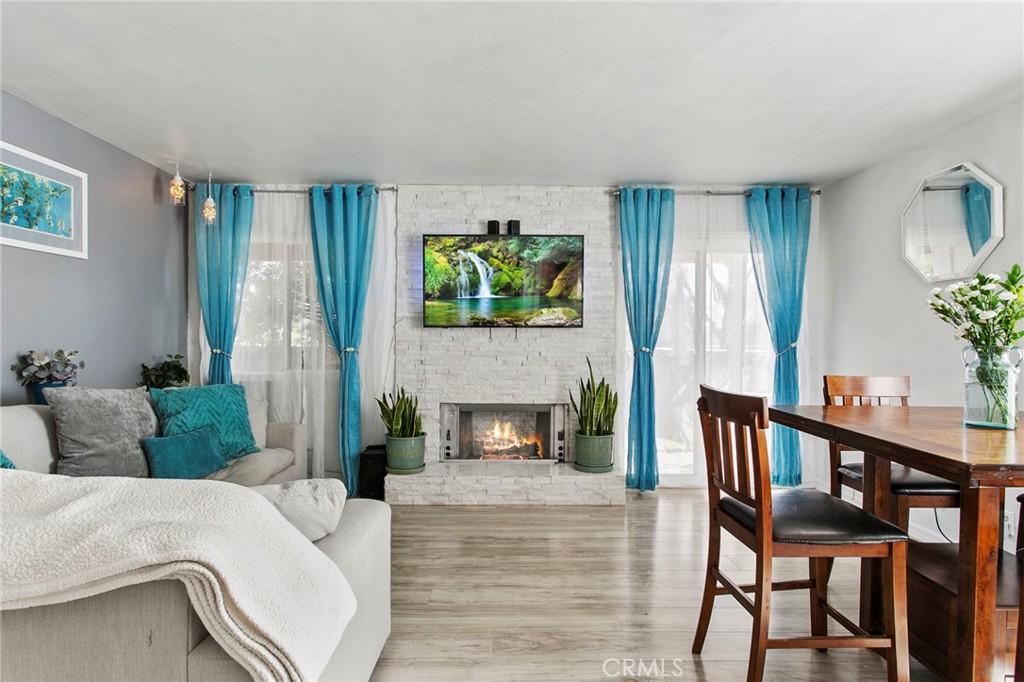 MLS #OC25240483 image #0