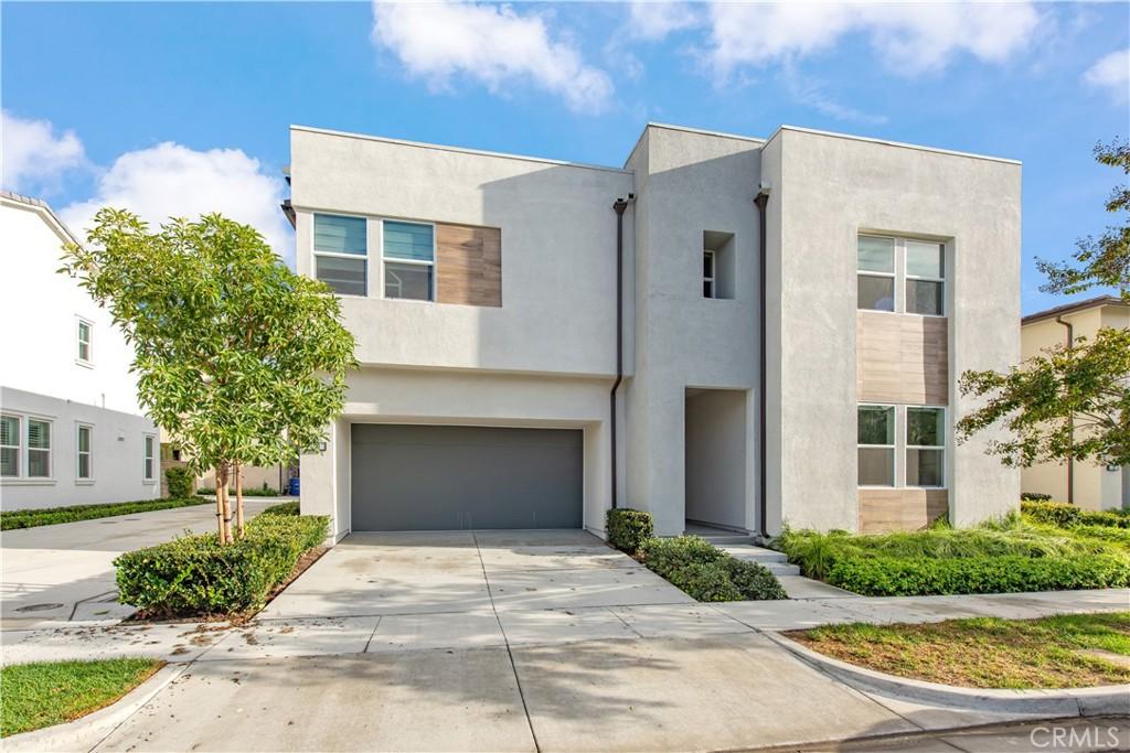 MLS #OC25240759 image #0