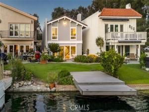 MLS #OC25240783 image #0