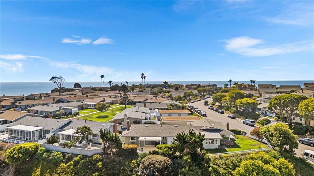 MLS #OC25240852 image #0