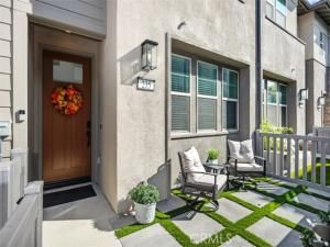 MLS #OC25240917 image #0