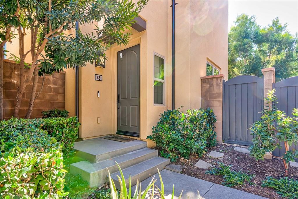 MLS #OC25241056 image #0