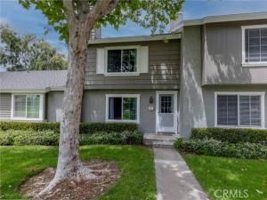 MLS #OC25241058 image #0