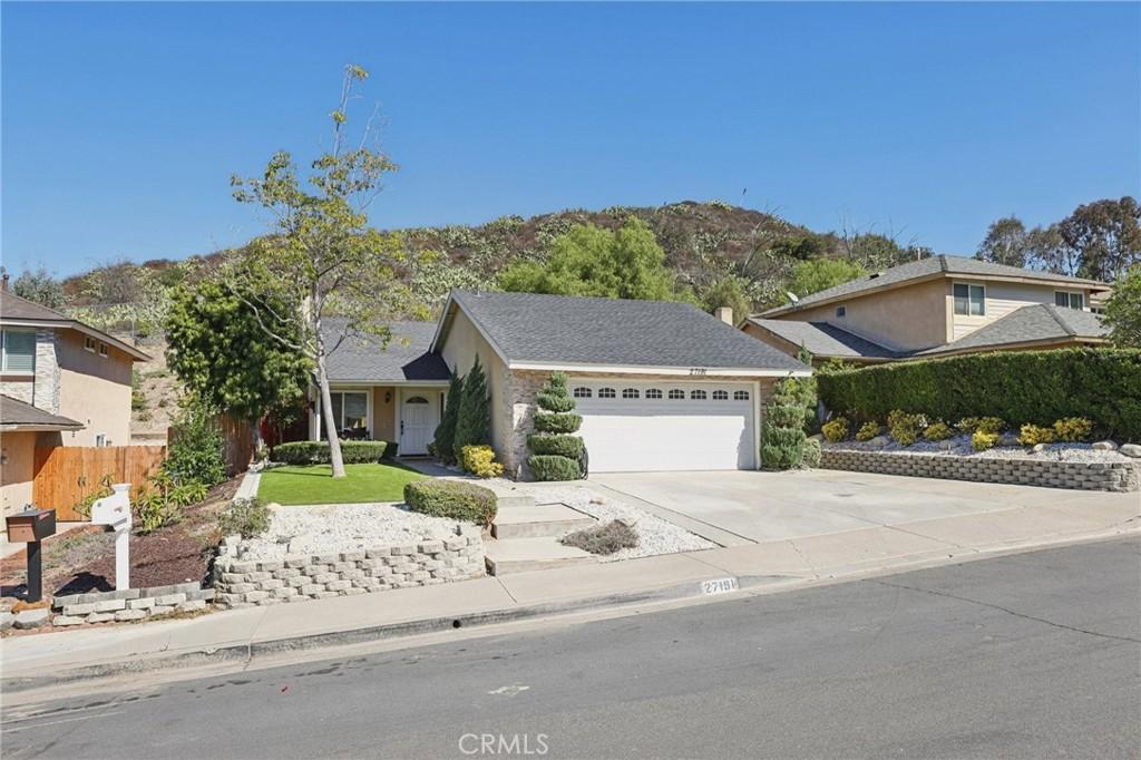 MLS #OC25241204 image #0