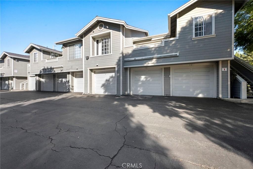 MLS #OC25241521 image #0