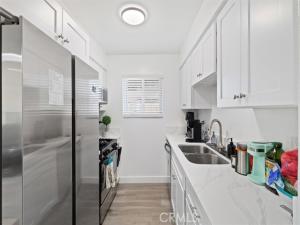 MLS #OC25241564 image #0