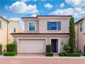 MLS #OC25241567 image #0