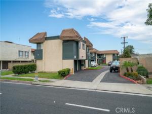 MLS #OC25241780 image #0