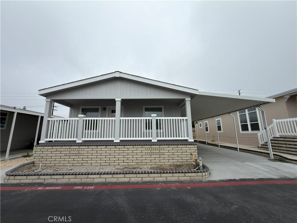 MLS #OC25241854 image #0