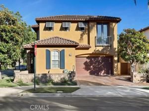 MLS #OC25241878 image #0