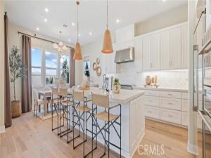 MLS #OC25241939 image #0