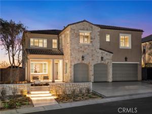 MLS #OC25242169 image #0