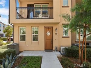 MLS #OC25242487 image #0