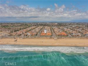 MLS #OC25242706 image #0