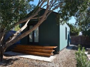 MLS #OC25242743 image #0