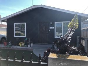 MLS #OC25243089 image #0