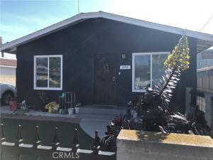 MLS #OC25243089 image #0