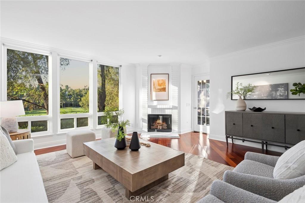 MLS #OC25243324 image #0