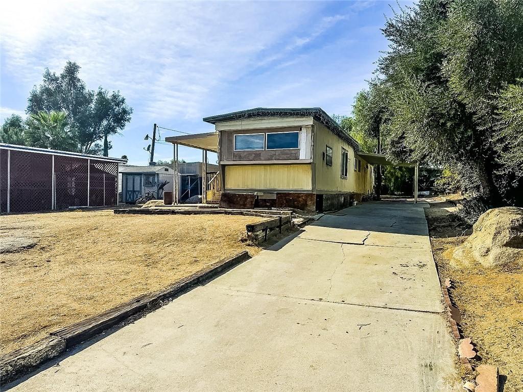 MLS #OC25243668 image #0