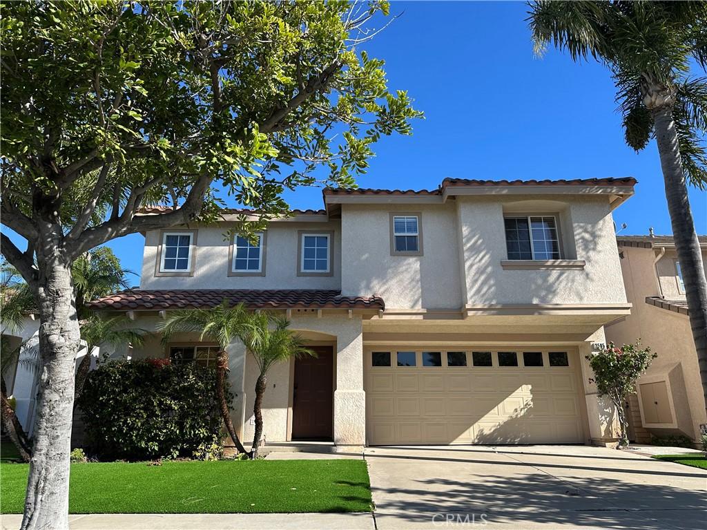 MLS #OC25244438 image #0