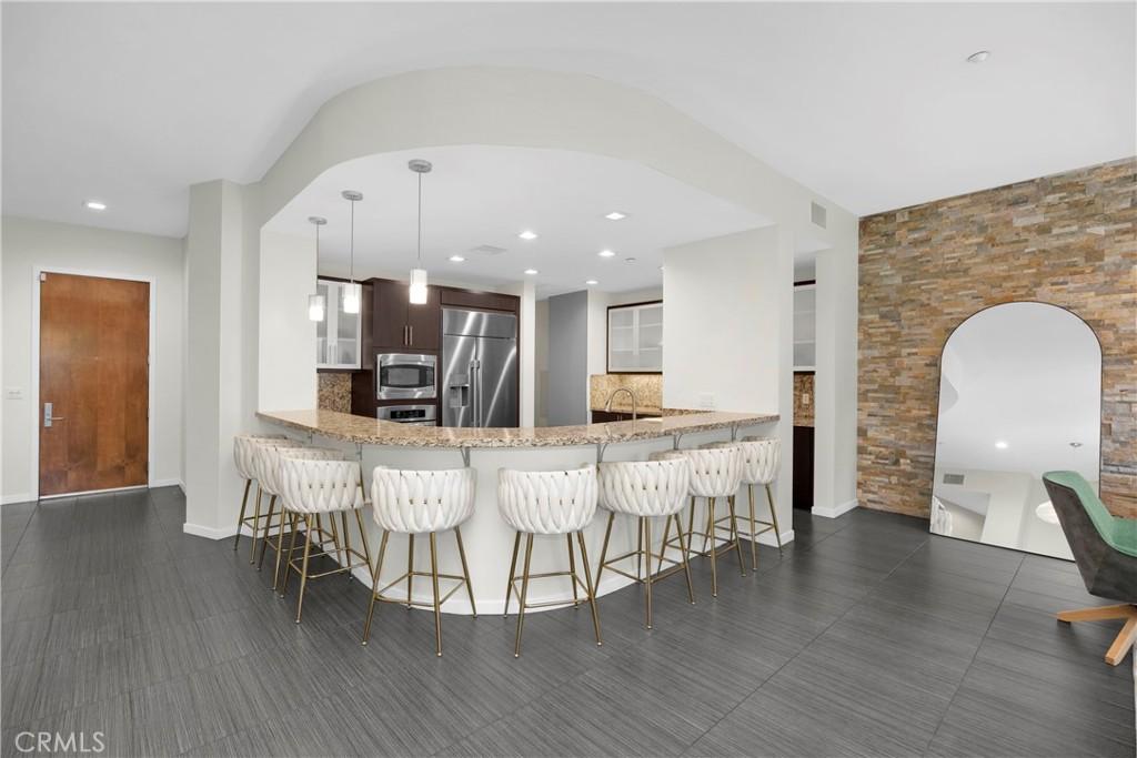 MLS #OC25244552 image #0