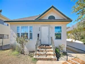 MLS #OC25244745 image #0