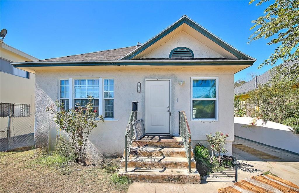 MLS #OC25244745 image #0