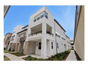 MLS #OC25244904 image #0