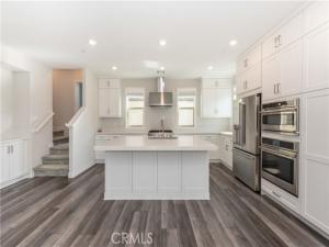 MLS #OC25244999 image #0