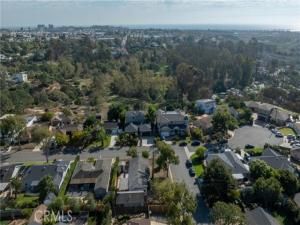 MLS #OC25245029 image #0