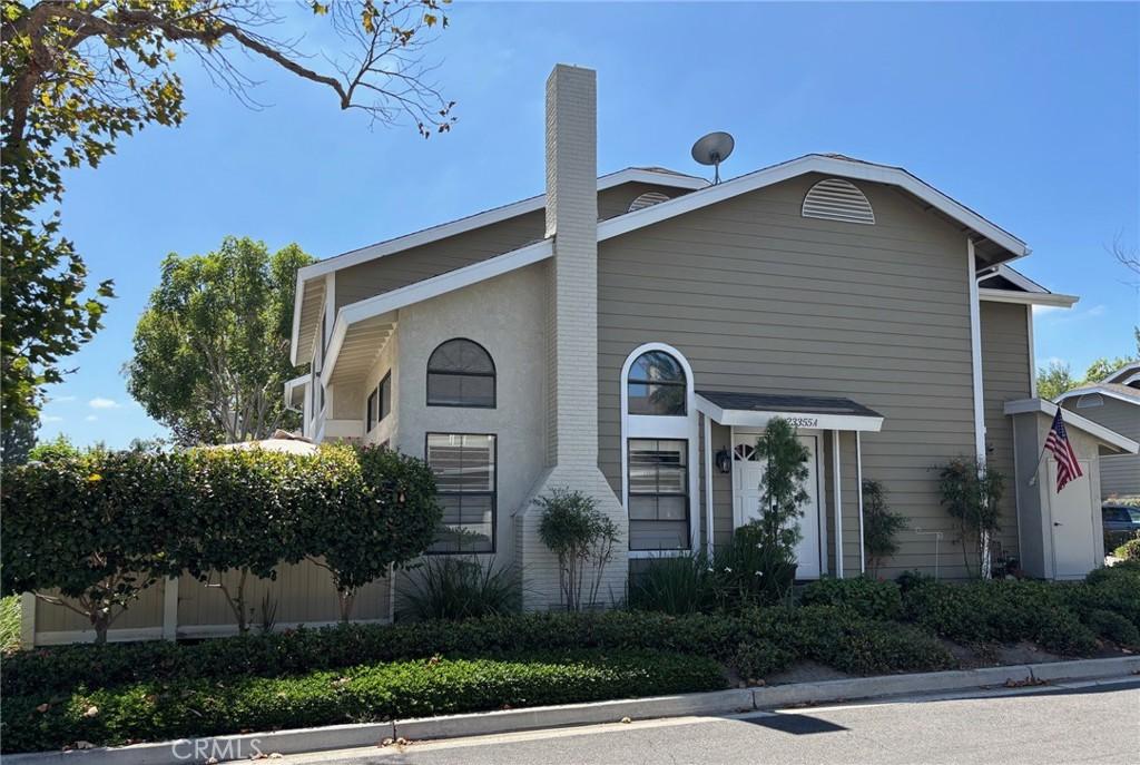 MLS #OC25245289 image #0