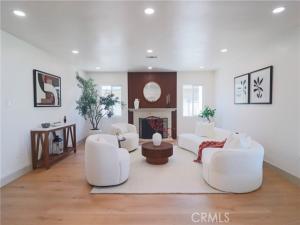 MLS #OC25245459 image #0