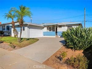 MLS #OC25245466 image #0