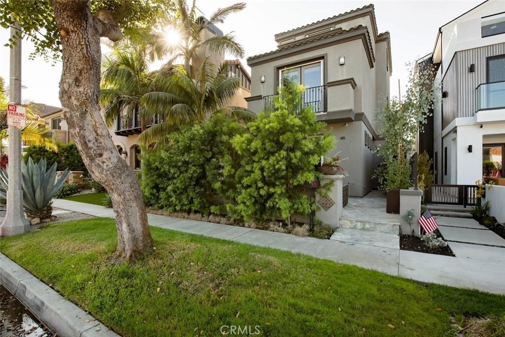 MLS #OC25245487 image #0