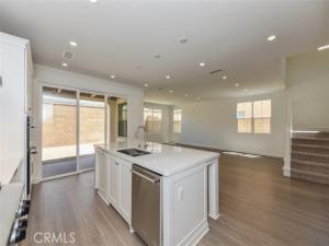 MLS #OC25245529 image #0