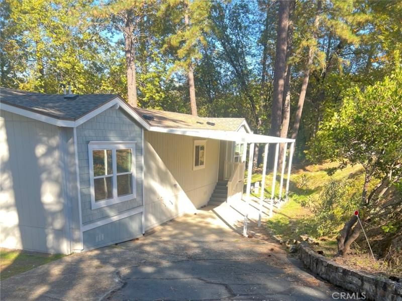 MLS #OC25245880 image #0