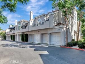 MLS #OC25246251 image #0