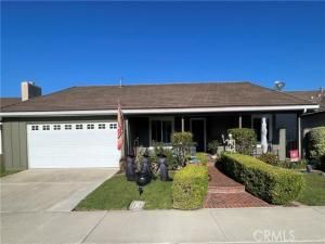 MLS #OC25246487 image #0