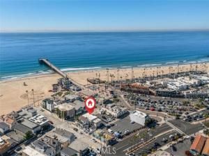 MLS #OC25246738 image #0