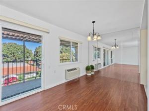 MLS #OC25246896 image #0